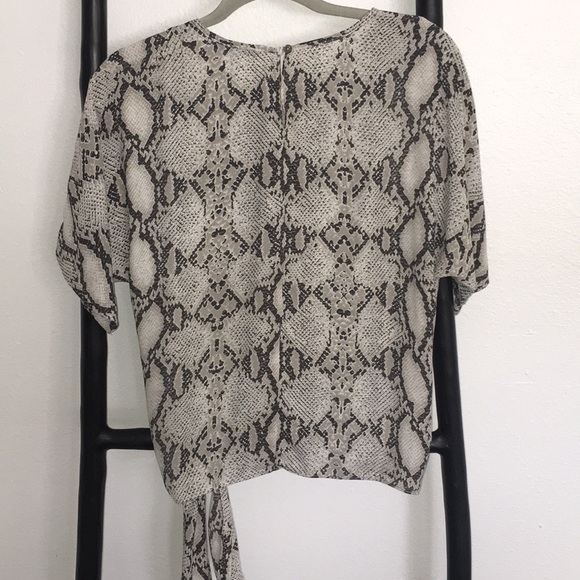 Olivaceous Snakeskin Print Top - Picture 6 of 6
